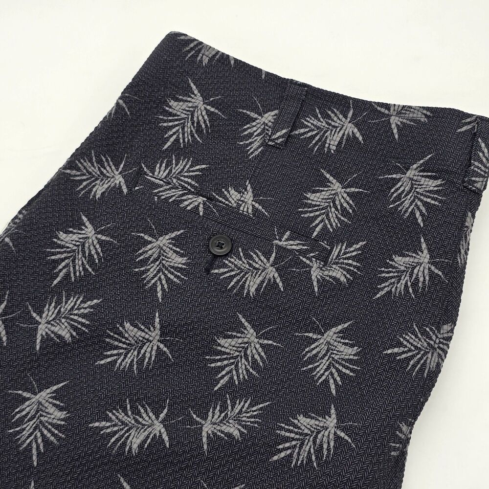 Ben Hogan Golf Shorts Men's 40 Black Gray Palm Leaf Design Flat Front 10" Inseam